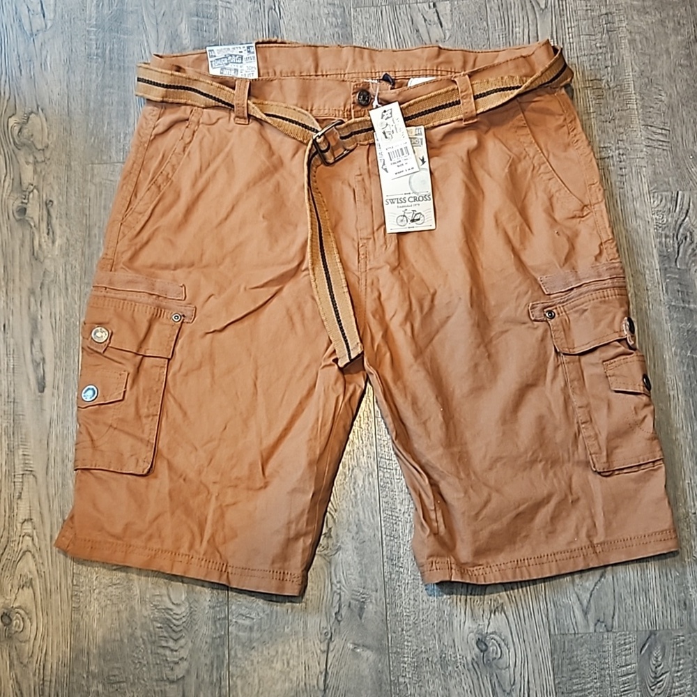 Swiss Cross Men's Size 40 Cargo Shorts Brand New With Tags